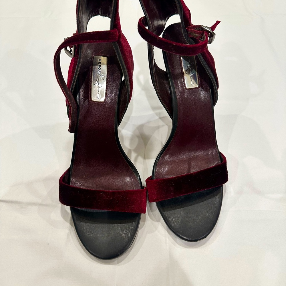 Burgundy heels from urban outfitters